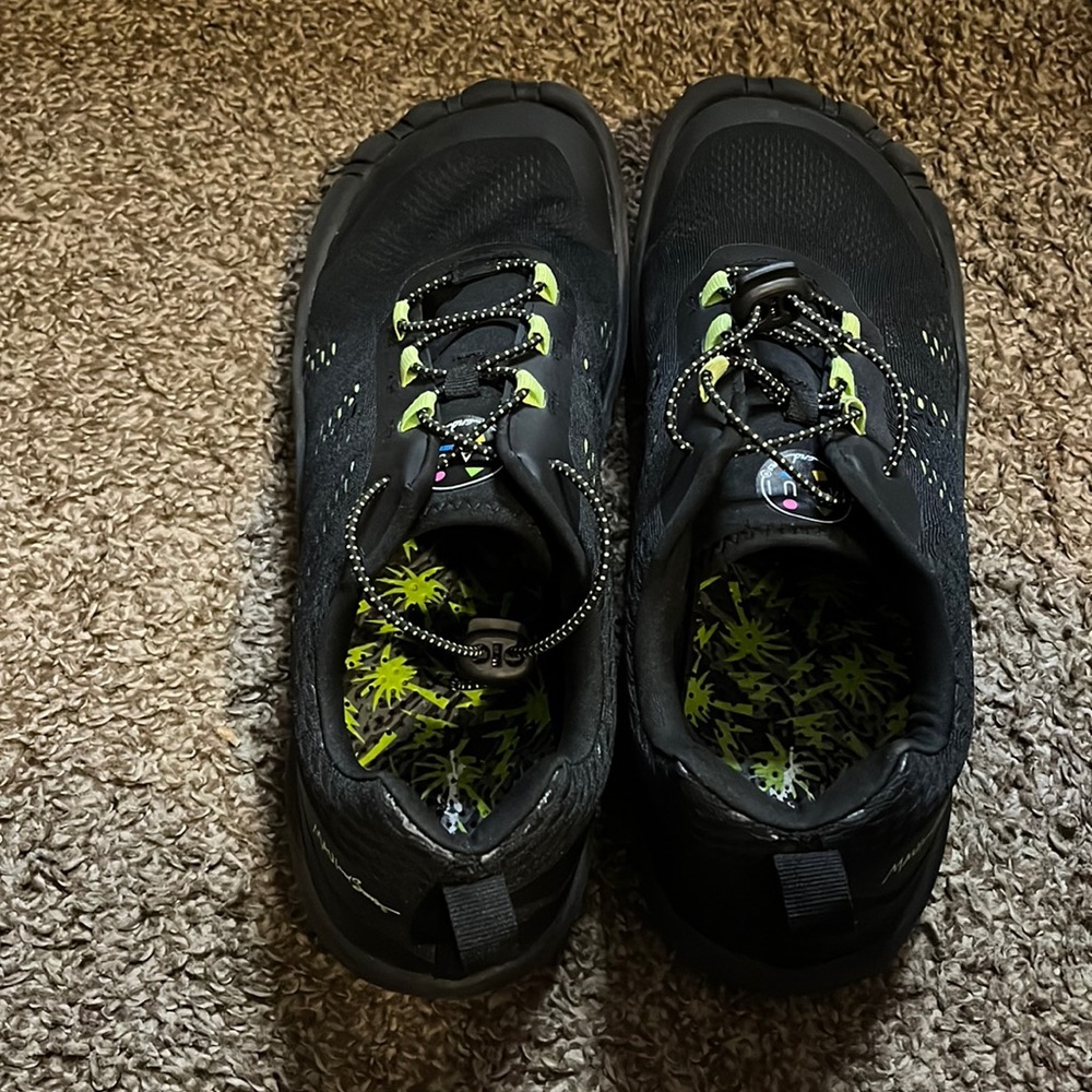 Water Shoes Black Maui Shoes.